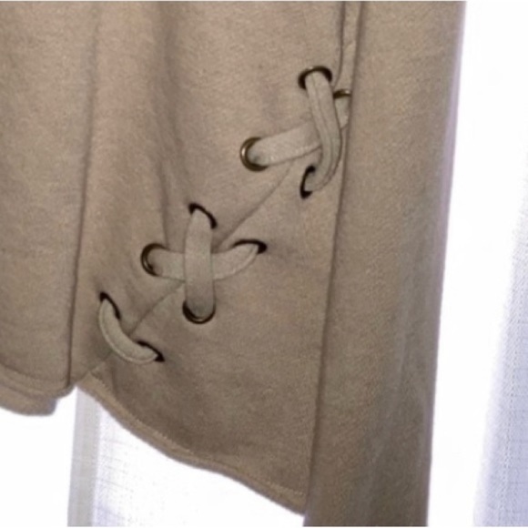 Aerie Braided Cropped Crewneck - Picture 3 of 4